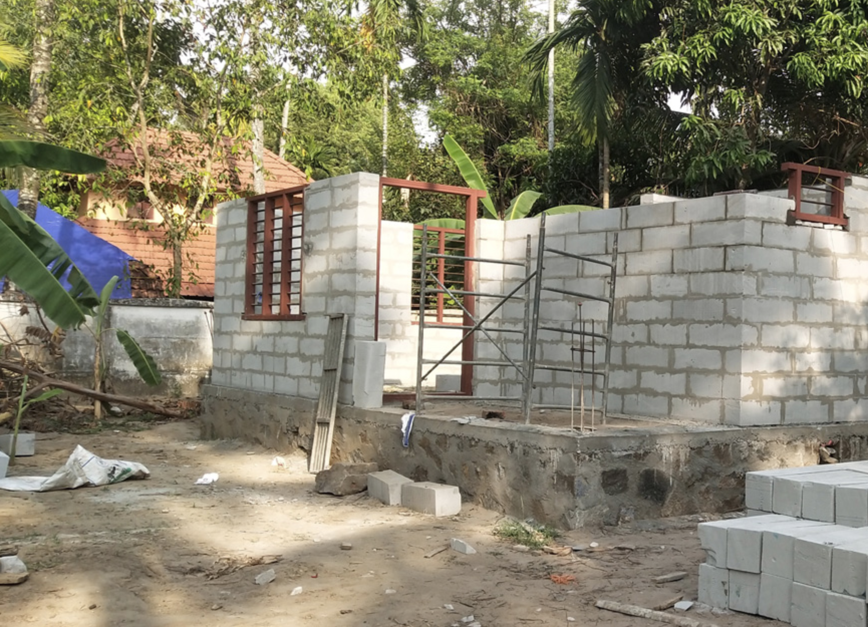 Czy na działce rolnej można postawić domek do 70 m²?