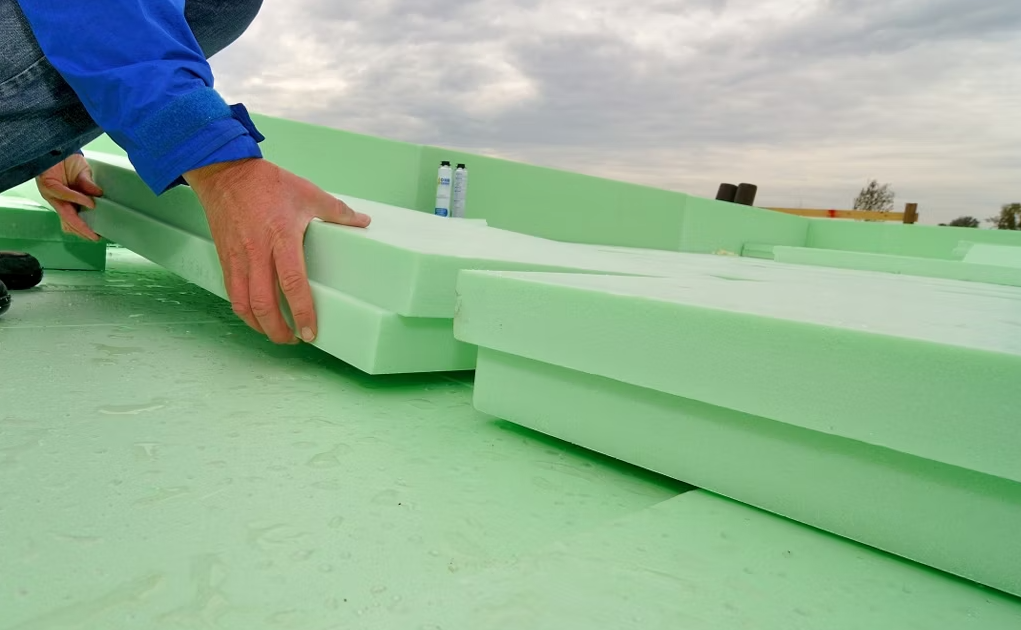 Czym i jak ciąć styrodur? Lista i omówienie wszystkich sposobów